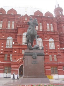 Denkmal für Marschall Schukow am Historischen Museum