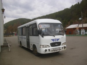 Buslinie 524 pendelt vier Mal täglich zwischen Irkutsk und Listwjanka